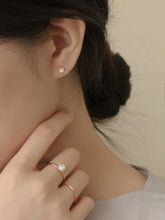 Load image into Gallery viewer, [mattoi] Simple Gemstone Stud Earrings
