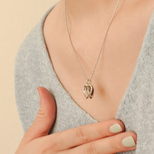 Load image into Gallery viewer, [mattoi] Double Heart Charm Necklace
