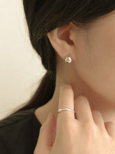 Load image into Gallery viewer, [mattoi] Pure Water Drop Earrings
