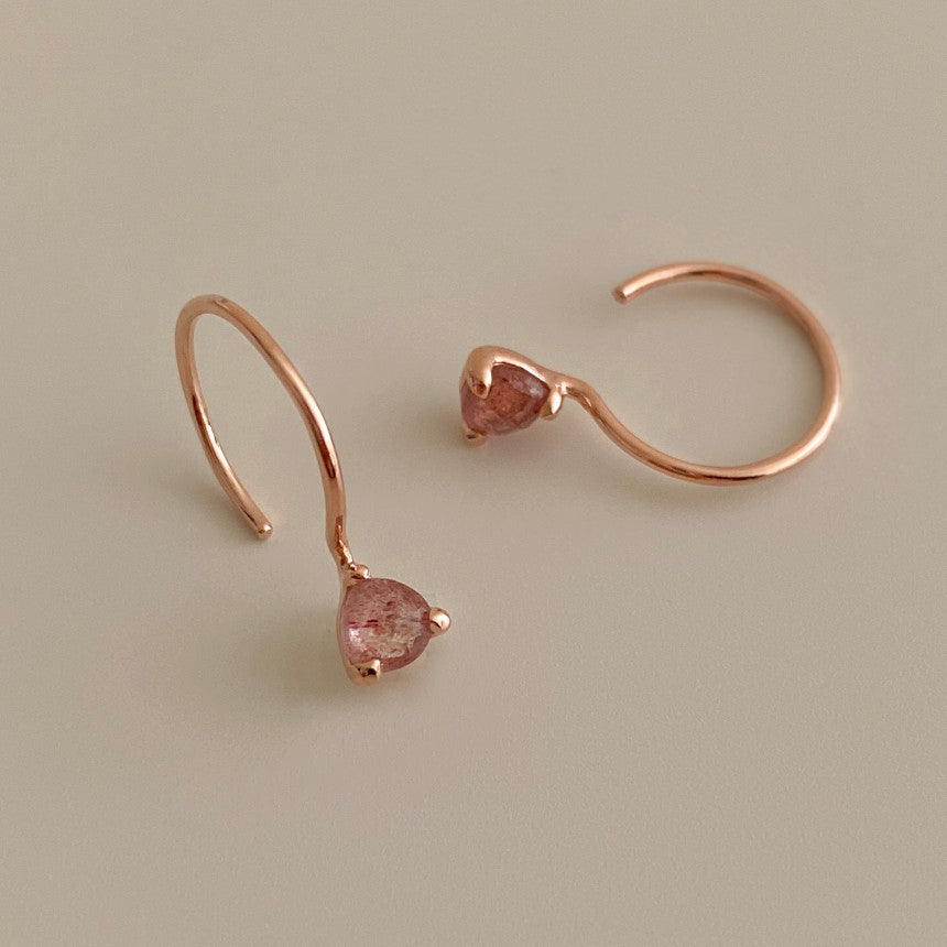 [mattoi] Romantic Strawberry Quartz Earrings