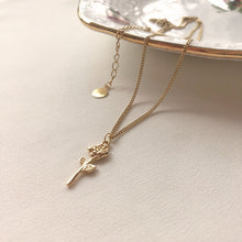 Load image into Gallery viewer, [mattoi] Vintage Rose Necklace
