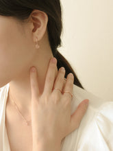 Load image into Gallery viewer, [mattoi] Liv Peach Moonstone Ring Earrings
