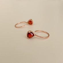 Load image into Gallery viewer, [mattoi] Liv Garnet Ring Earrings
