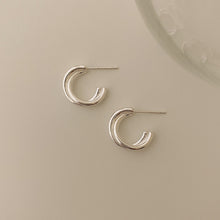 Load image into Gallery viewer, [mattoi] Two Lines Ring Earrings
