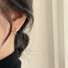 Load image into Gallery viewer, [mattoi] Two Lines Ring Earrings
