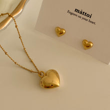 Load image into Gallery viewer, [mattoi] Chubby Heart Earrings
