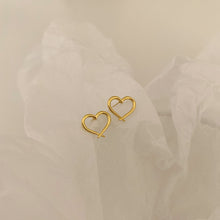 Load image into Gallery viewer, [mattoi] Lovely Heart Line Earrings
