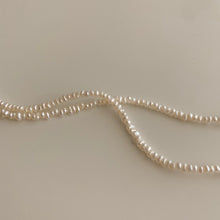 Load image into Gallery viewer, [mattoi] Mini Pearl Necklace
