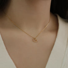 Load image into Gallery viewer, [mattoi] Petite Heart Necklace
