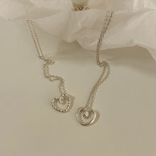 Load image into Gallery viewer, [mattoi] Petite Heart Necklace
