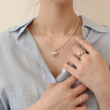 Load image into Gallery viewer, [mattoi] Love Me Heart Necklace
