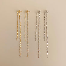 Load image into Gallery viewer, [mattoi] Shine Drop Earrings
