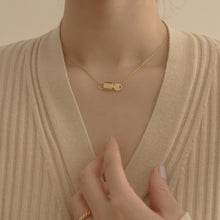 Load image into Gallery viewer, [mattoi] Golden Lock Necklace
