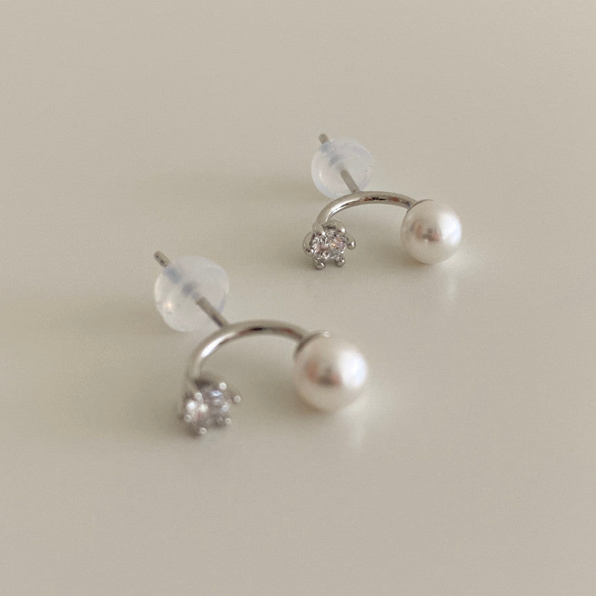 [mattoi] Flower Cubic Pearl Earrings