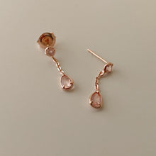 Load image into Gallery viewer, [mattoi] Raindrop Rose Quartz Earrings
