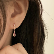 Load image into Gallery viewer, [mattoi] Raindrop Rose Quartz Earrings
