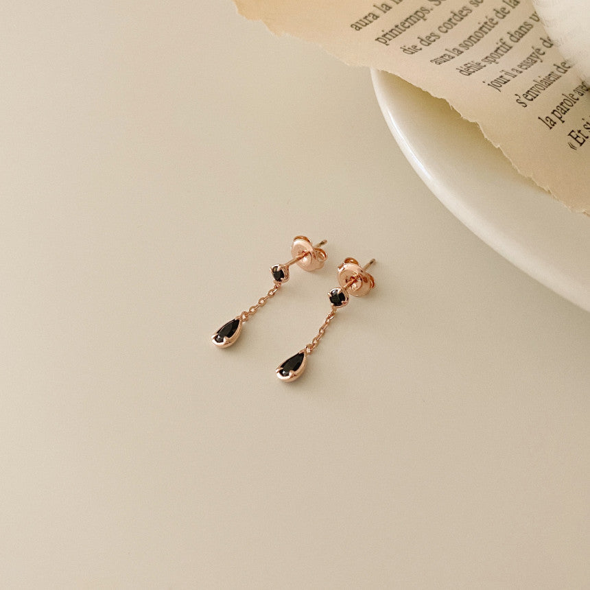 [mattoi] Raindrop Spinel Earrings