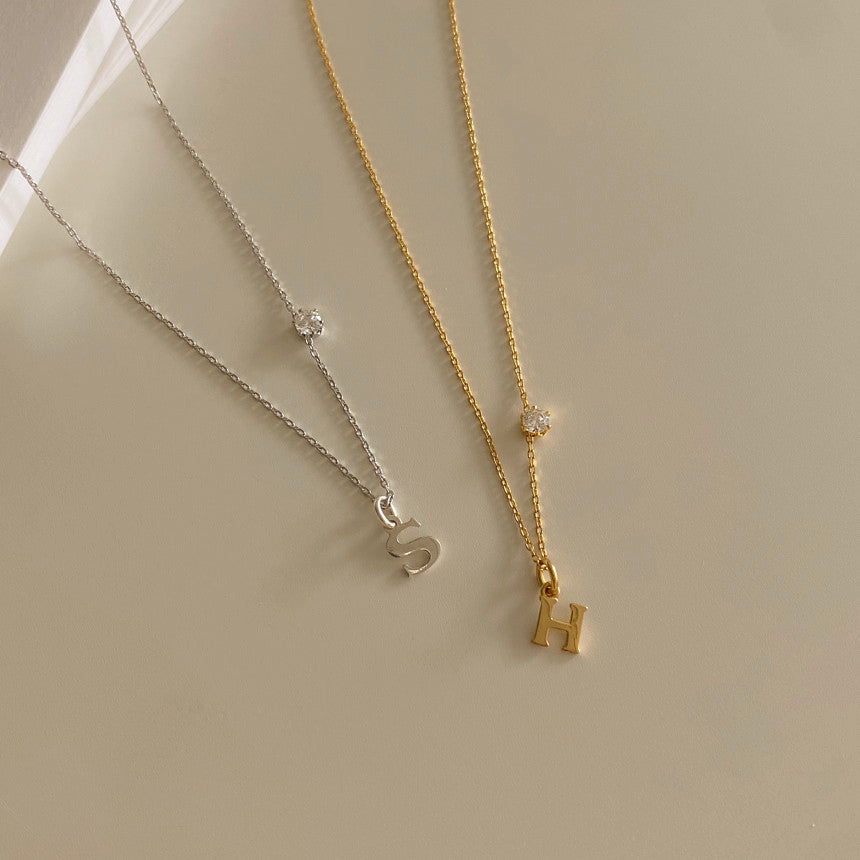 [mattoi] Starry Initial Necklace