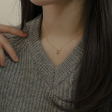 Load image into Gallery viewer, [mattoi] Starry Initial Necklace
