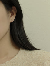 Load image into Gallery viewer, [mattoi] Baguette Earrings
