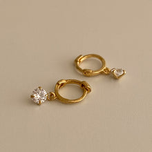 Load image into Gallery viewer, [mattoi] Mini Cubic One Touch Ring Earring
