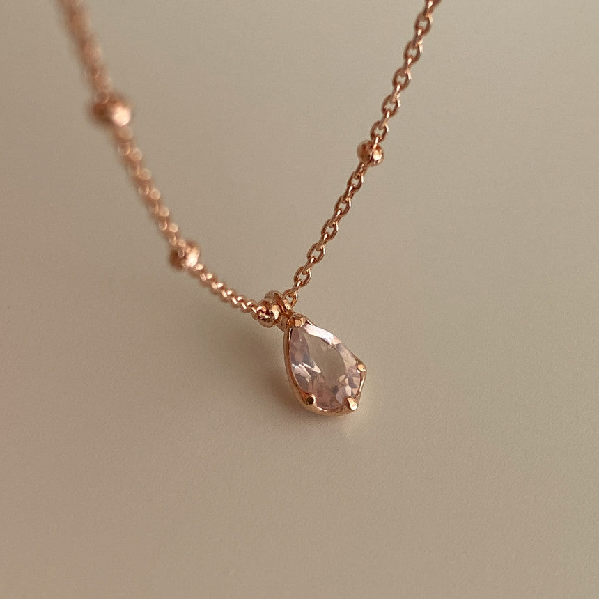 [mattoi] Pluie Rose Quartz Necklace